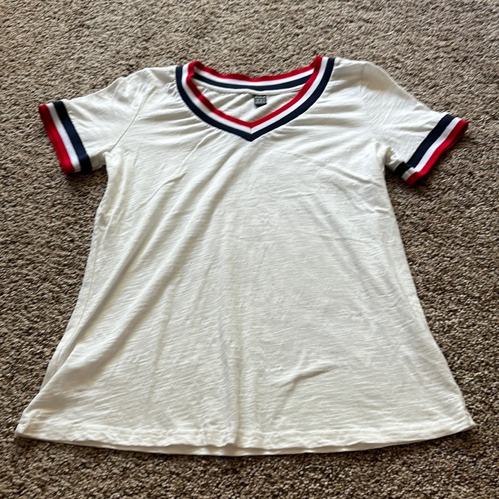 SHEIN white tee with navy and red trim